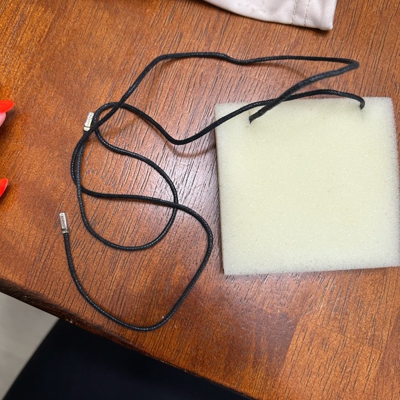 Pandora Cord tie Necklace with Blue Flower - Picture 4 of 5